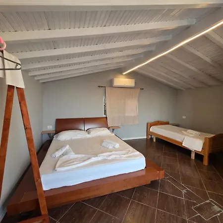 Prázdninový dům Zoi's Sea View Himarë