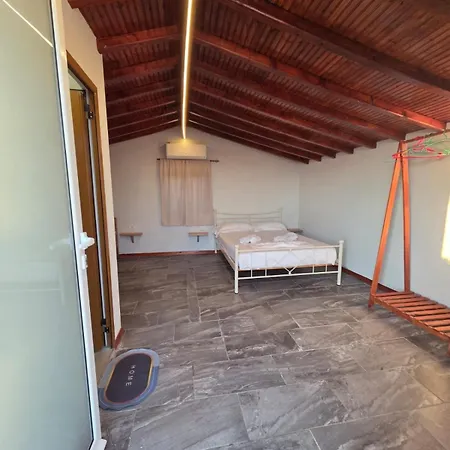 Prázdninový dům Zoi's Sea View Himarë